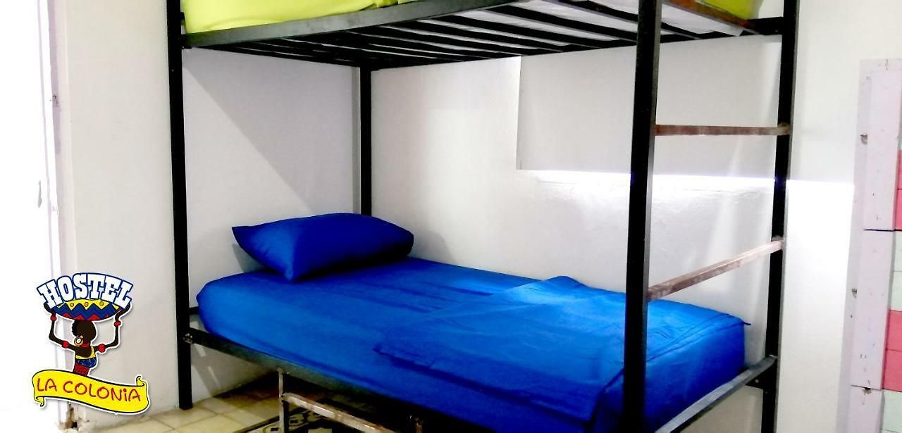 La Colonia Hostal *